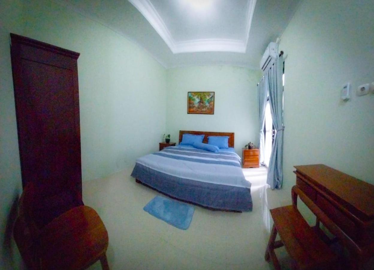 Gated 3Br Residence - 10 Mins From Malioboro Джокьякарта Экстерьер фото